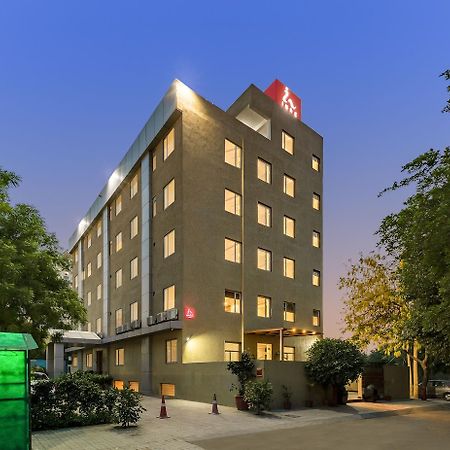 Inde Hotel Cyber City Gurgaon Luaran gambar
